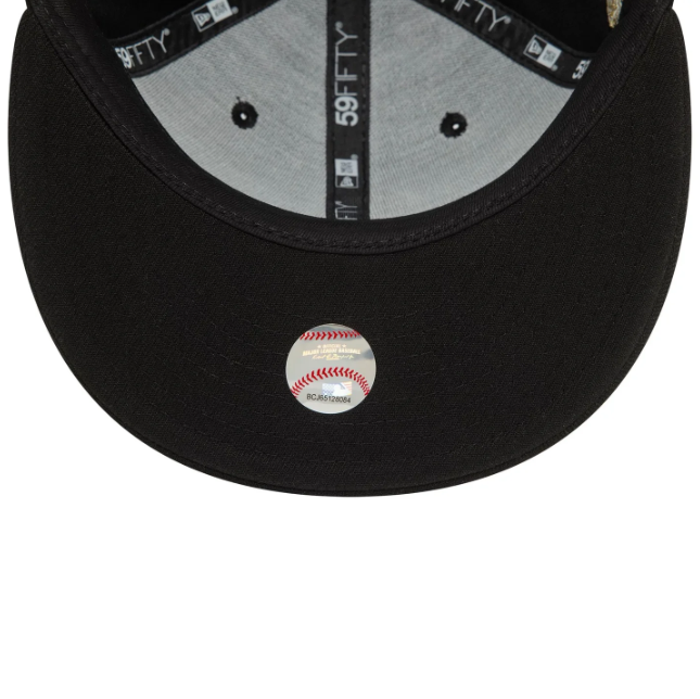 CAP NEW ERA 5950 COOPS METALLIC WHITE SOX