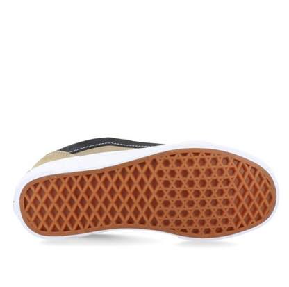 VANS KNU SKOOL